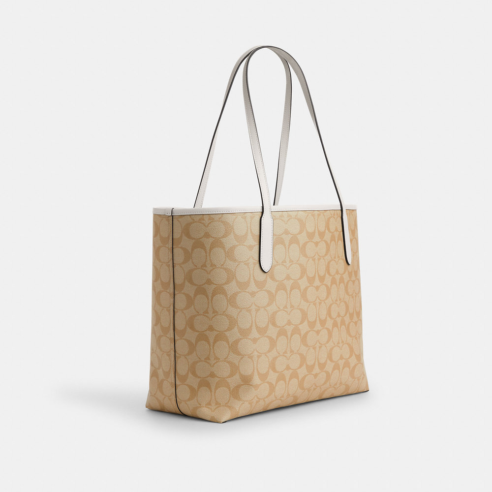 NWT Coach Outlet City Tote In Signature Canvas With Heart Print - Picture 2 of 6